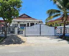 Malaysia Terengganu Paka vacation rental compare prices direct by owner 35336441