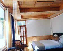 India Himachal Pradesh Shimla vacation rental compare prices direct by owner 26925230