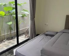 Indonesia Central Java Colomadu vacation rental compare prices direct by owner 35301759