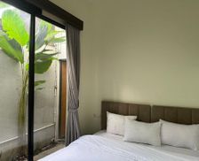 Indonesia Central Java Colomadu vacation rental compare prices direct by owner 35247833