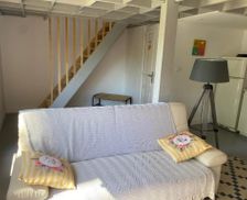 France Aquitaine Saint-Morillon vacation rental compare prices direct by owner 35819936