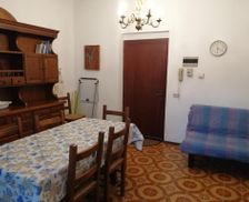 Italy Liguria Ameglia vacation rental compare prices direct by owner 35490021