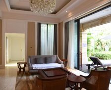 China Hainan Sanya vacation rental compare prices direct by owner 18228204