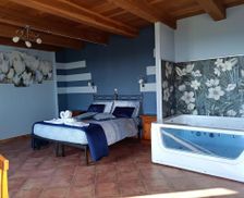 Italy Piedmont Bossolasco vacation rental compare prices direct by owner 35060346