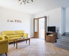 Italy Sardinia Bari Sardo vacation rental compare prices direct by owner 35848099