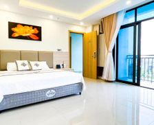 Vietnam Thanh Hoa Sầm Sơn vacation rental compare prices direct by owner 35465582