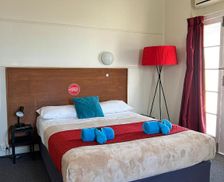 Australia Queensland Winton vacation rental compare prices direct by owner 35093467