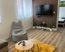 Hungary Baranya Pécs vacation rental compare prices direct by owner 35912959