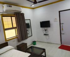 India Maharashtra Pālghar vacation rental compare prices direct by owner 35285015