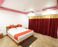 India Maharashtra Pālghar vacation rental compare prices direct by owner 35284667