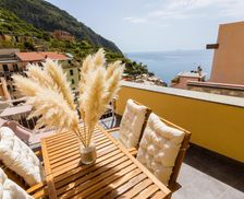 Italy Liguria Riomaggiore vacation rental compare prices direct by owner 35419835