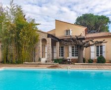 France Languedoc-Roussillon Nîmes vacation rental compare prices direct by owner 29570484