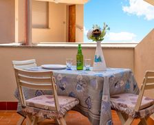 Italy Sardinia Castelsardo vacation rental compare prices direct by owner 35877209