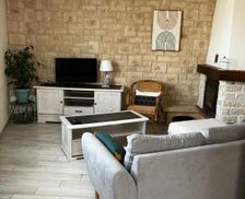 France Centre Savigny-en-véron vacation rental compare prices direct by owner 35418452