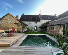 France Picardy Senlis vacation rental compare prices direct by owner 19403201