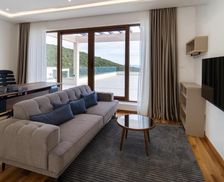 Montenegro Kotor County Krimovice vacation rental compare prices direct by owner 28697030