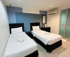 Malaysia Selangor Klang vacation rental compare prices direct by owner 35489685