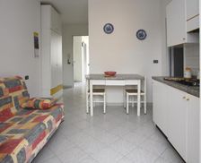 Italy Veneto Rosolina Mare vacation rental compare prices direct by owner 34976261