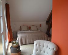 France Centre Sainte-Solange vacation rental compare prices direct by owner 19378144