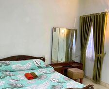 Indonesia Yogyakarta Province Kaliurang vacation rental compare prices direct by owner 35207868