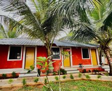 India Karnataka Kārwār vacation rental compare prices direct by owner 35424344