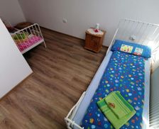 Romania Caraş-Severin Sasca Montană vacation rental compare prices direct by owner 35332000