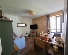 France Auvergne La Bourboule vacation rental compare prices direct by owner 35384008