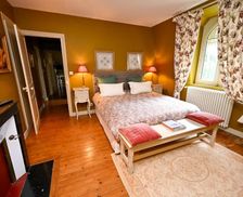 France Burgundy Saint-Christophe-en-Brionnais vacation rental compare prices direct by owner 12987527