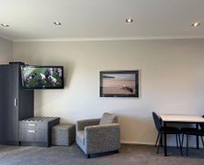 New Zealand Bay of Plenty Whakatane vacation rental compare prices direct by owner 14283893