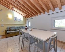 Italy Veneto Cavaion Veronese vacation rental compare prices direct by owner 35429801