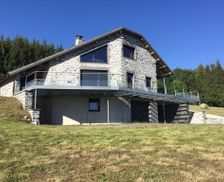 France Auvergne Chaudeyrolles vacation rental compare prices direct by owner 33636529