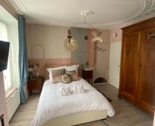 France  Gometz-le-Châtel vacation rental compare prices direct by owner 35288199