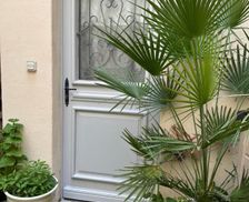 France Burgundy Chalon-sur-Saône vacation rental compare prices direct by owner 28457024