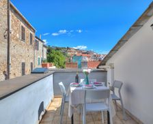 Italy Liguria Cipressa vacation rental compare prices direct by owner 33495670