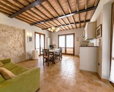 Italy Umbria Foligno vacation rental compare prices direct by owner 18908951