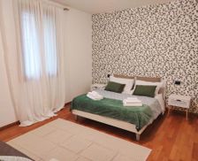 Italy Veneto Vicenza vacation rental compare prices direct by owner 35205055