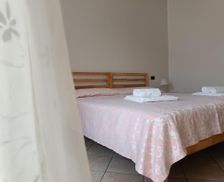 Italy Calabria Frascineto vacation rental compare prices direct by owner 14791441