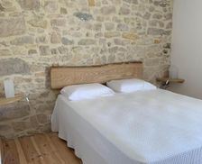 France Languedoc-Roussillon Domessargues vacation rental compare prices direct by owner 16025240