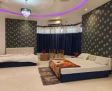 India Uttar Pradesh Prayagraj vacation rental compare prices direct by owner 35333646