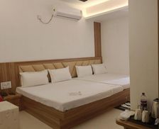 India Jharkhand Deoghar vacation rental compare prices direct by owner 35399368