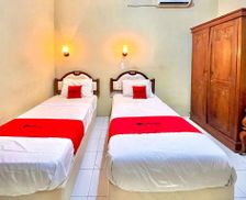 Indonesia Yogyakarta Province Demangan vacation rental compare prices direct by owner 35225173