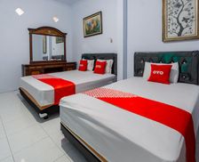 Indonesia East Java Blitar vacation rental compare prices direct by owner 35140656