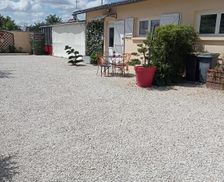 France Aquitaine Saint-Médard-de-Guizières vacation rental compare prices direct by owner 9386773