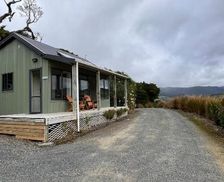 New Zealand Otago Owaka vacation rental compare prices direct by owner 18243196