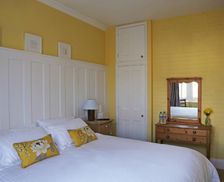 United Kingdom Isle of Wight Cowes vacation rental compare prices direct by owner 14699828