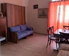 Italy Sardinia Bosa vacation rental compare prices direct by owner 35217956