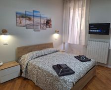 Italy Lazio Nettuno vacation rental compare prices direct by owner 33687521