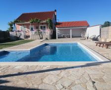 Croatia Sibenik-Knin County Šibenik vacation rental compare prices direct by owner 14219806