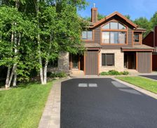 Canada Quebec Saint-Férréol-les-Neiges vacation rental compare prices direct by owner 24789754