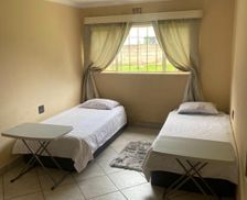 South Africa Gauteng Kempton Park vacation rental compare prices direct by owner 35732458